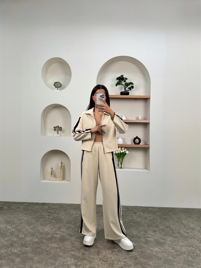 Ena Taş Çizgili ZR Model Fermuarlı Takım