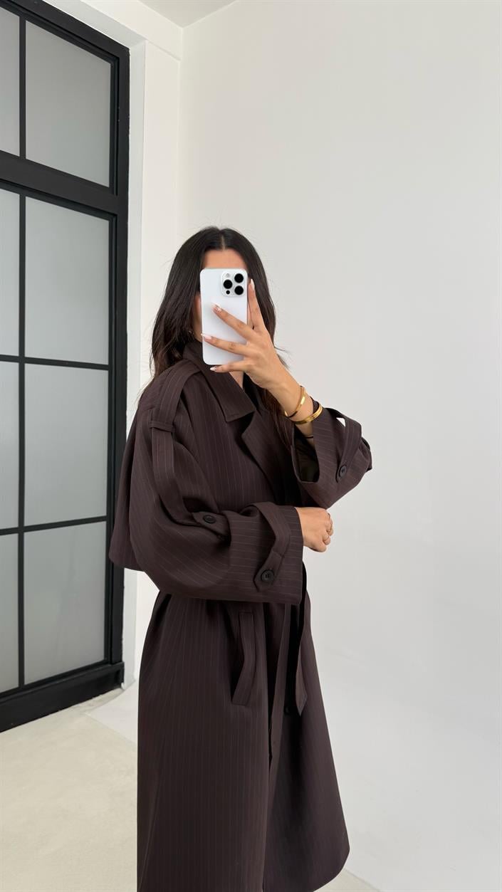 Kahve Mavi Çizgi Detaylı Kuşaklı Astarlı Premium Uzun Trençkot GAUS-00120