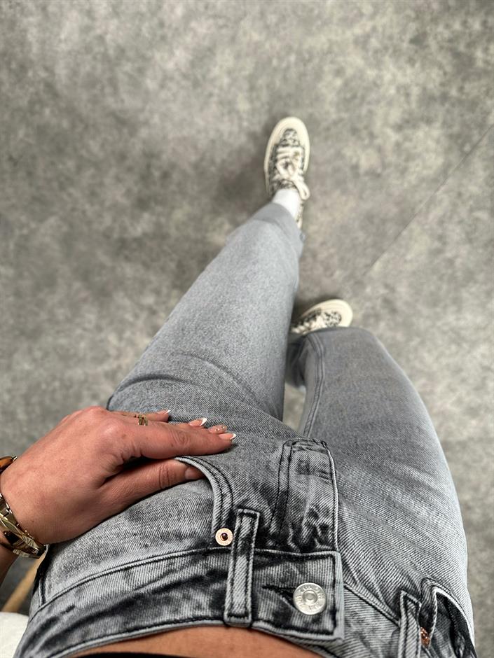 ZR Açık Füme Kesik Paça High Waist Jean