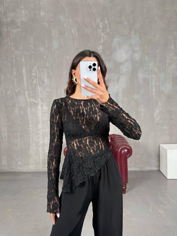 VLR Siyah Asimetrik Dantel Bluz