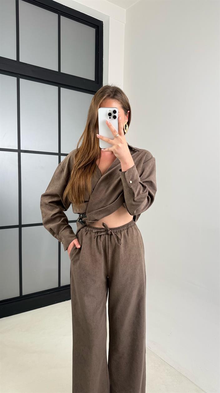 Kahve Bağlamalı Kemer Detaylı Bluz Beli Lastikli Pantolon Eskitme Desenli Takım GAUS-00489