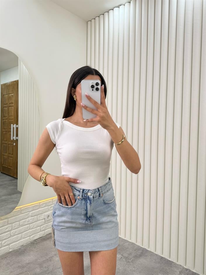 Beyaz  Kısa Kol ZR Muadil Tshirt Gaus00329