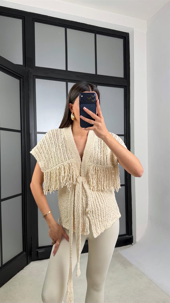 Taş Püsküllü Kuşaklı Triko Yelek GAUS-01193