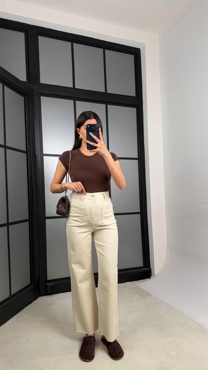 Krem Ön Cep Detaylı Kesik Paça Jean GAUS-01300