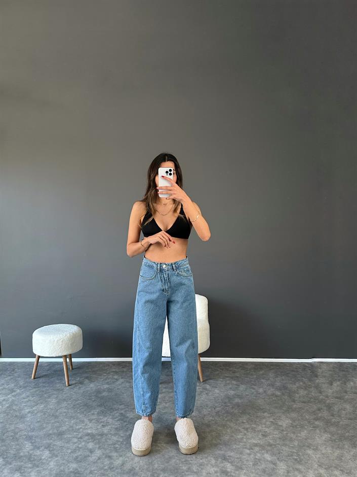 RY Light Blue Dikişli Mom Jean 