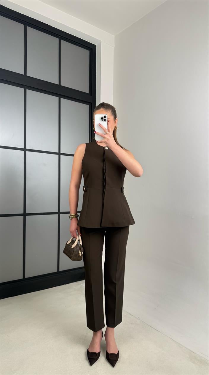 Acı Kahve Düğme Detaylı Yelek Pantolon İkili Premium Takım GAUS-00987