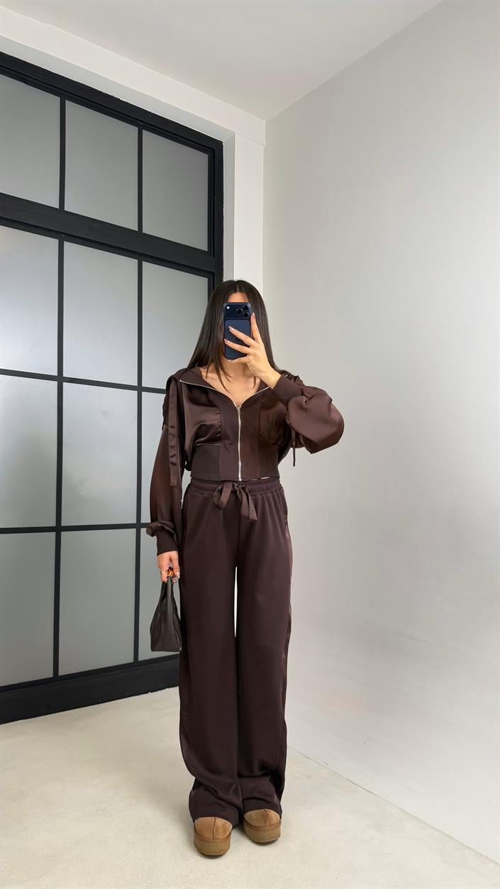 Acı Kahve Saten Detaylı Hırka Beli Lastikli Pantolon Tasarım Takım GAUS-01096
