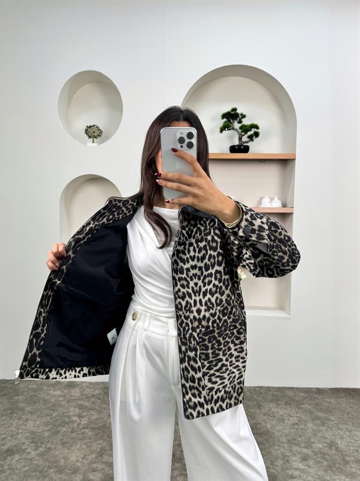 Misty Bej Leoparlı Yandan Cepli Fermuarlı Ceket