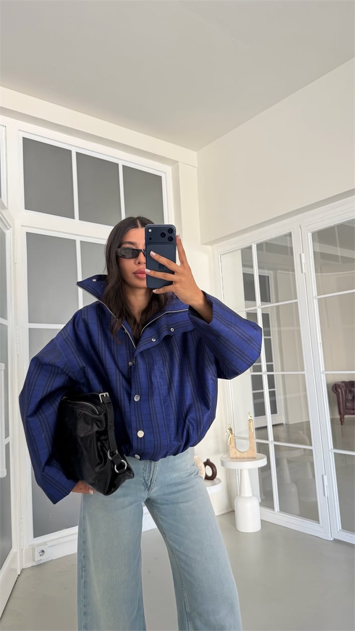 Lacivert Şeritli Dik Yaka Astarlı Premium Bomber Ceket GAUS-02029 GAUS-02095