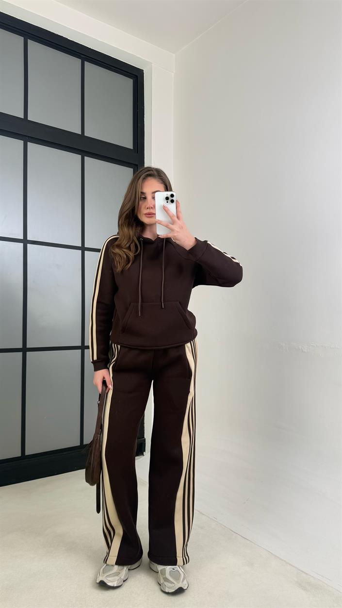 Acı Kahve Şerit Detaylı Sweatshirt Beli Lastikli Eşofman Şardonlu Takım GAUS-01073