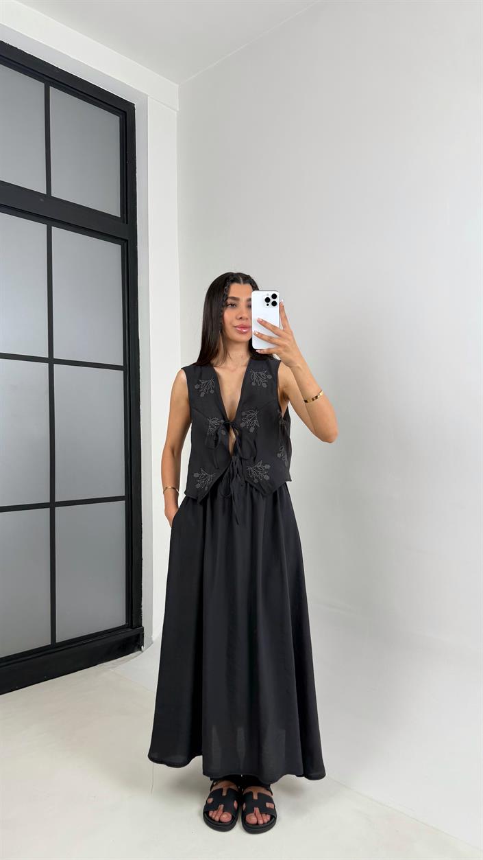 Siyah Önü Bağlamalı Nakışlı Yelek Beli Lastikli Etek Tencel Takım Gaus00556