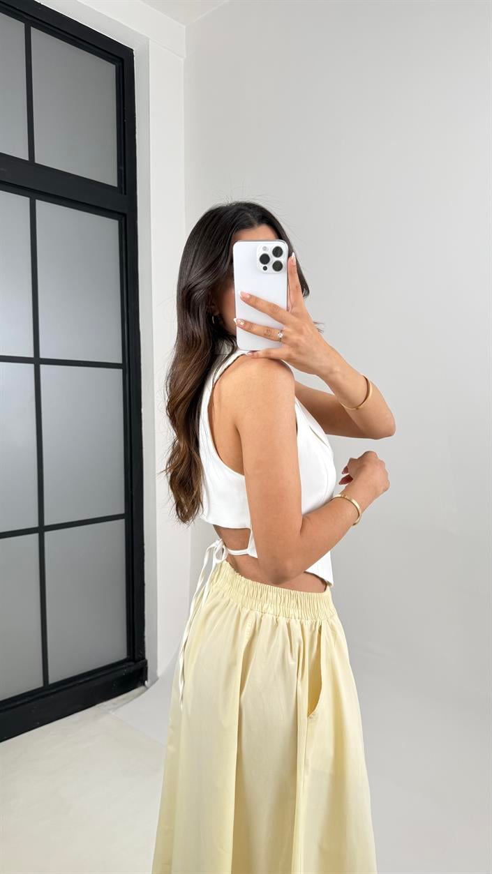 Beyaz Sırt Dekolteli Astarlı Yelek Gaus00562