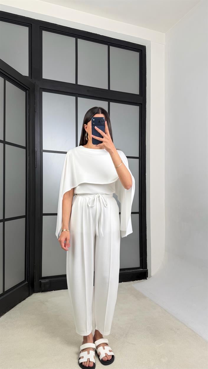 Beyaz Pelerin Detaylı Bluz Beli Lastikli Pantolon İkili Tasarım Modal Takım GAUS-01499