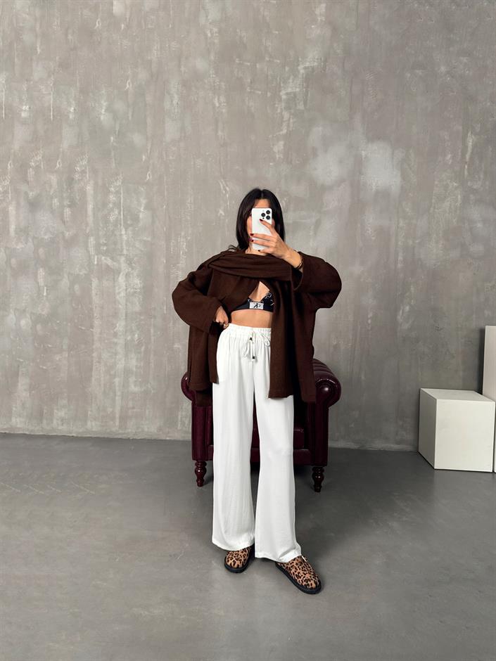 Sima Beyaz Beli Lastikli Ayrobin Pantolon