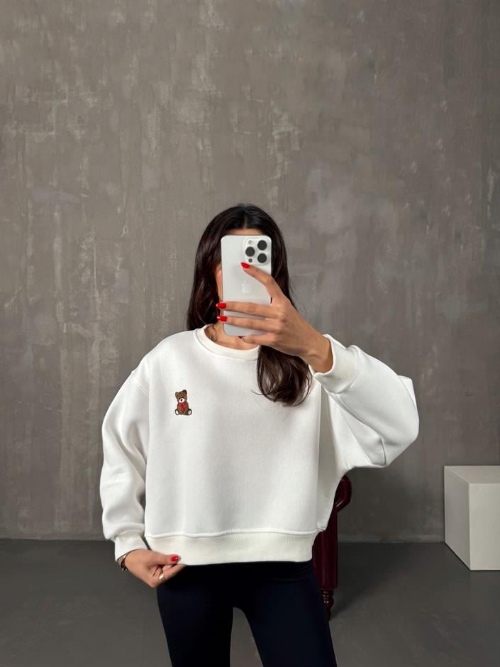 Tedy Beyaz Ayıcık İşlemeli Şardonlu Sweat 