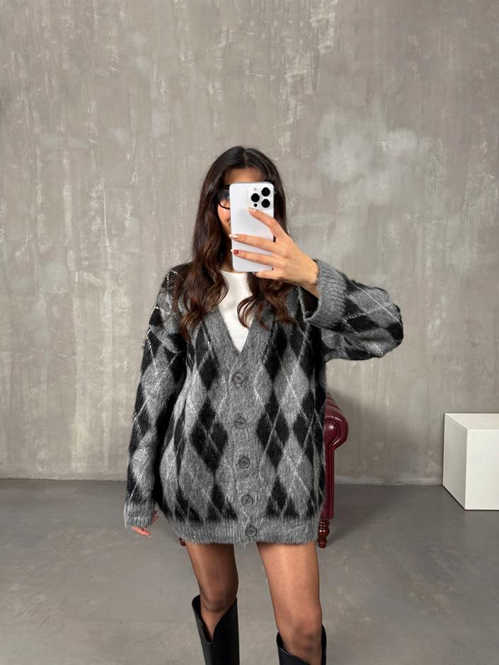 Metu Gri Siyah Baklava Desenli Sakallı Hırka