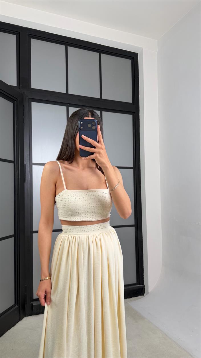 Krem Ayarlanabilir Askılı Crop Astarlı Etek Taş Detaylı Takım GAUS-01510