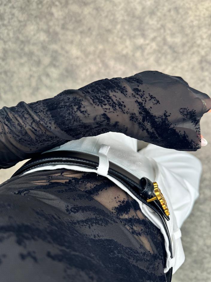 Ada Siyah Transparan Crop Atletli Bluz