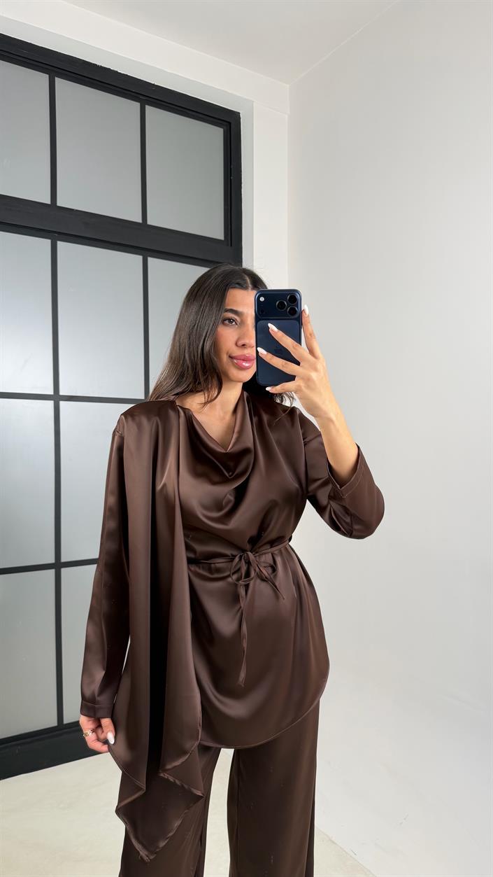 Kahve Şal Detaylı Bluz Beli Lastikli Şalvar İkili Saten Takım GAUS-00606