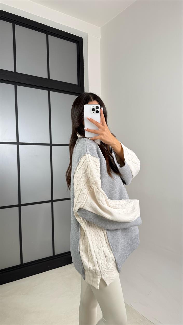 Gri California Yazılı Örgü Detaylı Kazak GAUS-00560