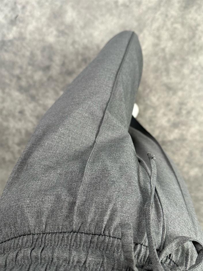 Minaj Gri Beli Lastikli Çımalı Pantolon