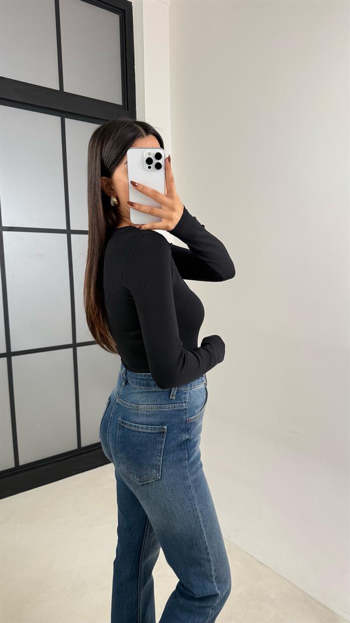 Mavi ZR Model Kesik Paça Jean GAUS-00173