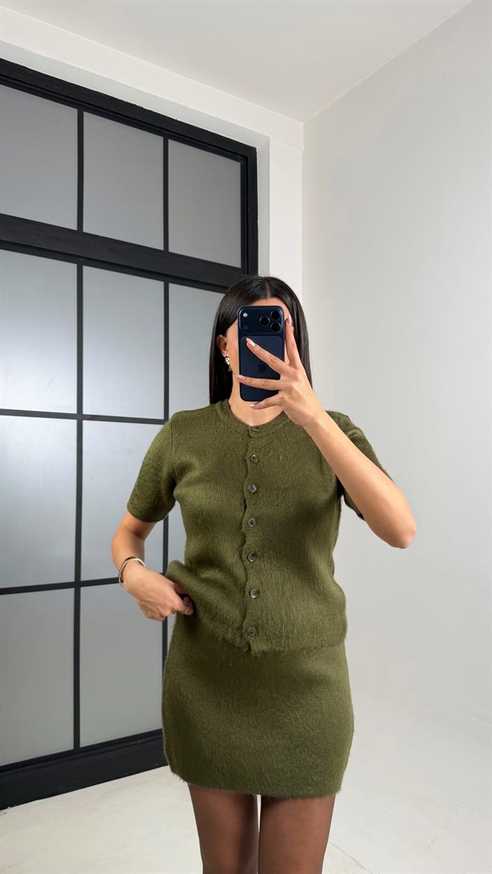 Yeşil Kısa Kol Düğmeli Bluz Beli Lastikli Etek İkili Triko Takım GAUS-00822
