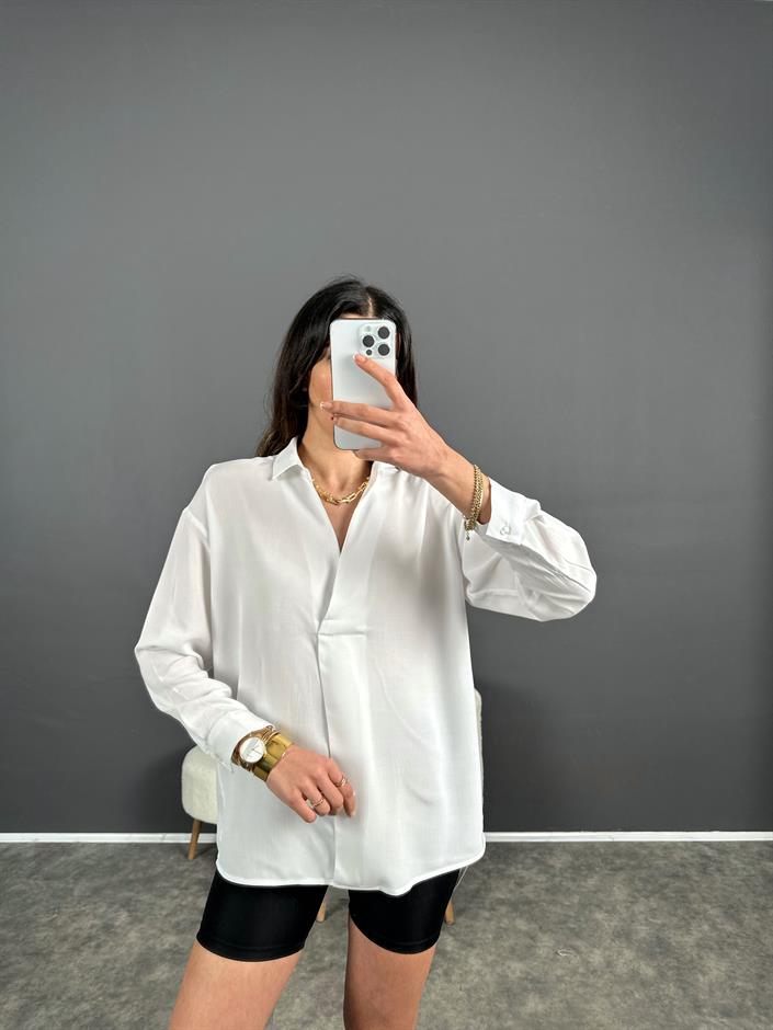 Beyaz Kruvaze Yaka Salaş Bluz