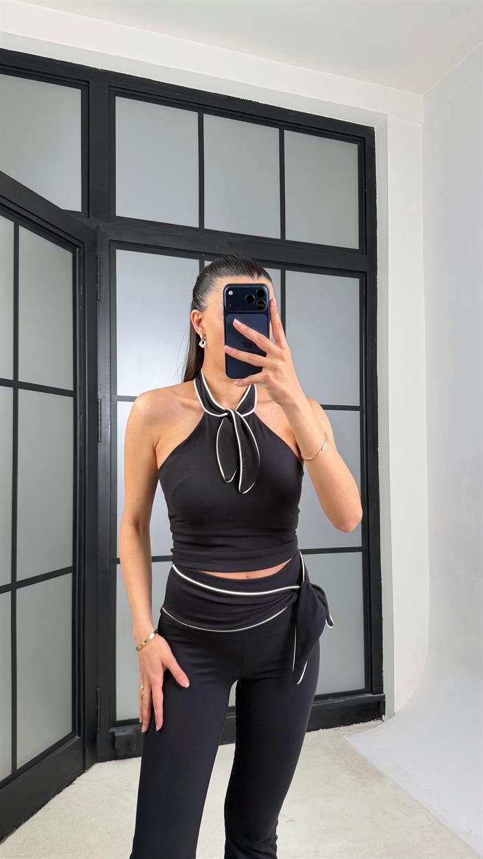 Siyah OYS Model Fiyonk Detaylı Crop Tayt Takım GAUS-01407
