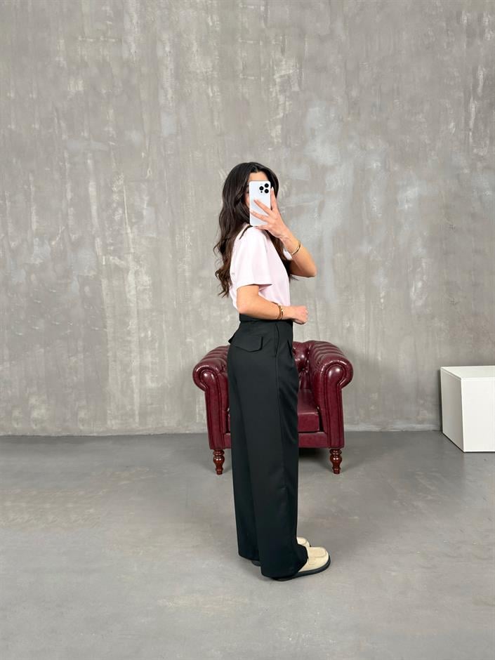 Rigal Siyah Ön Düğme Detaylı Kumaş Pantolon