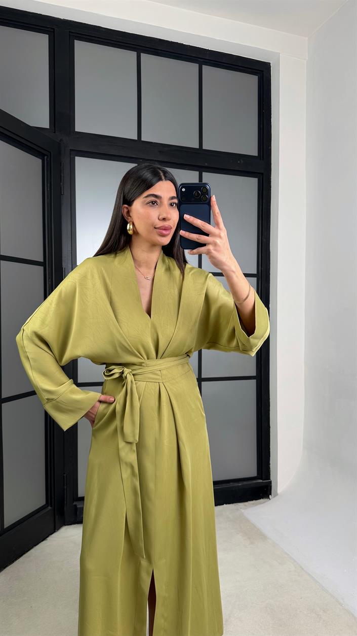 Açık Yeşil Kuşaklı Yırtmaçlı Premium Saten Elbise GAUS-01240