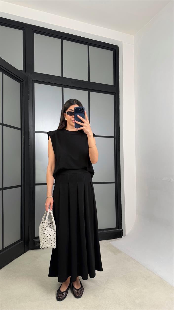 Siyah Vatkalı Bluz Cepli Etek İkili Modal Takım GAUS-01311