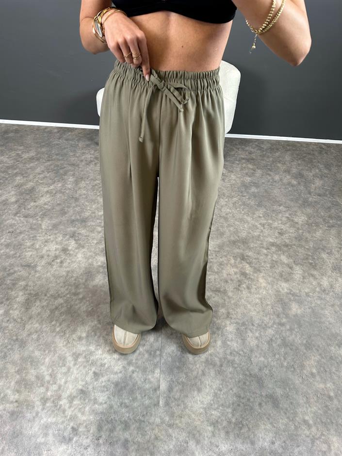 Liu Haki Zr Model Yelekli İkili Takım