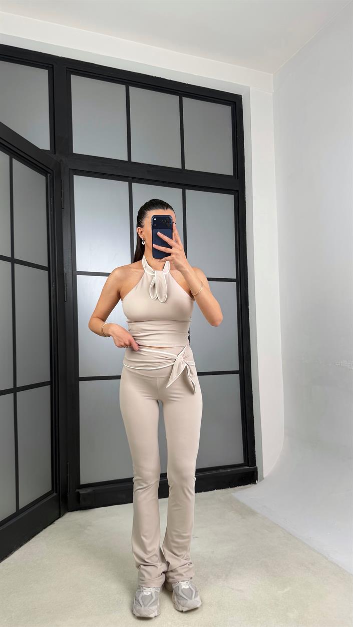 Bej OYS Model Fiyonk Detaylı Crop Tayt Takım GAUS-01407