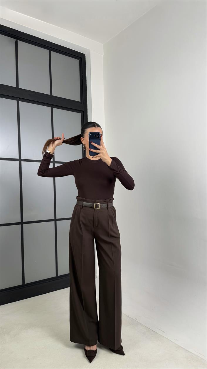 Acı Kahve Pile Detaylı Kemerli Kumaş Pantolon GAUS-00695