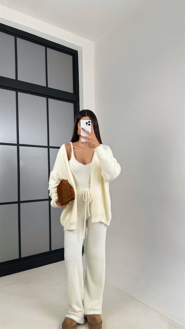 Ekru 3lü Peluş Tüylü Takım GAUS-00441