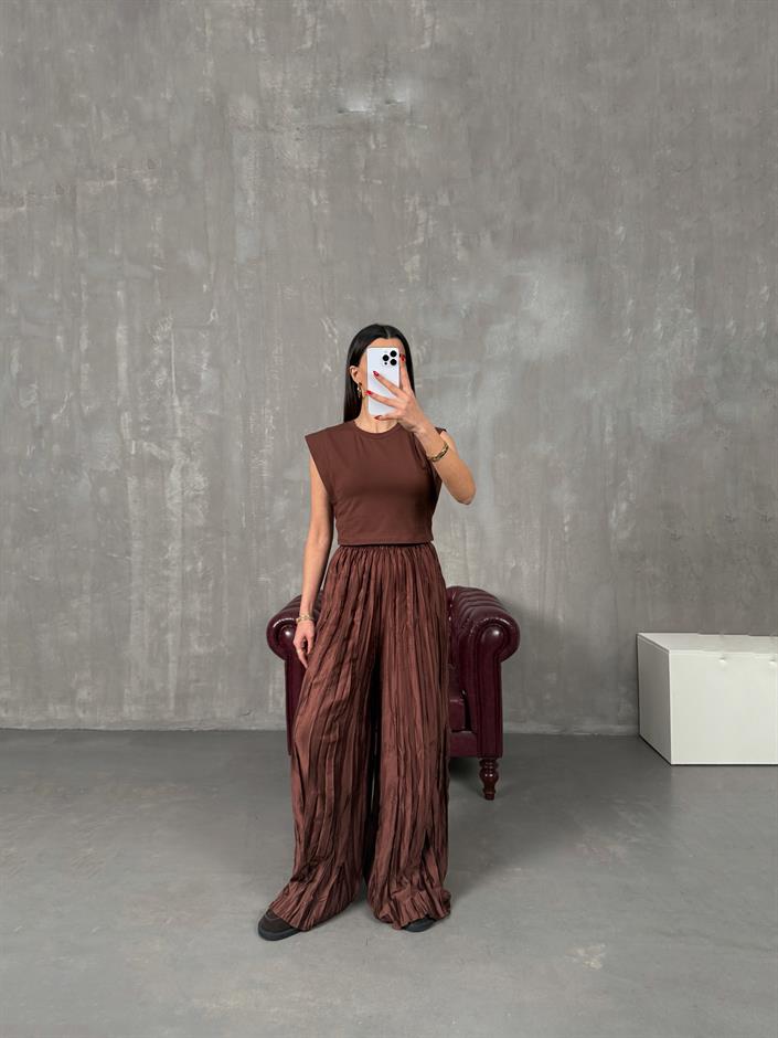 Helori Kahve Rahat Kırışık Pantolon