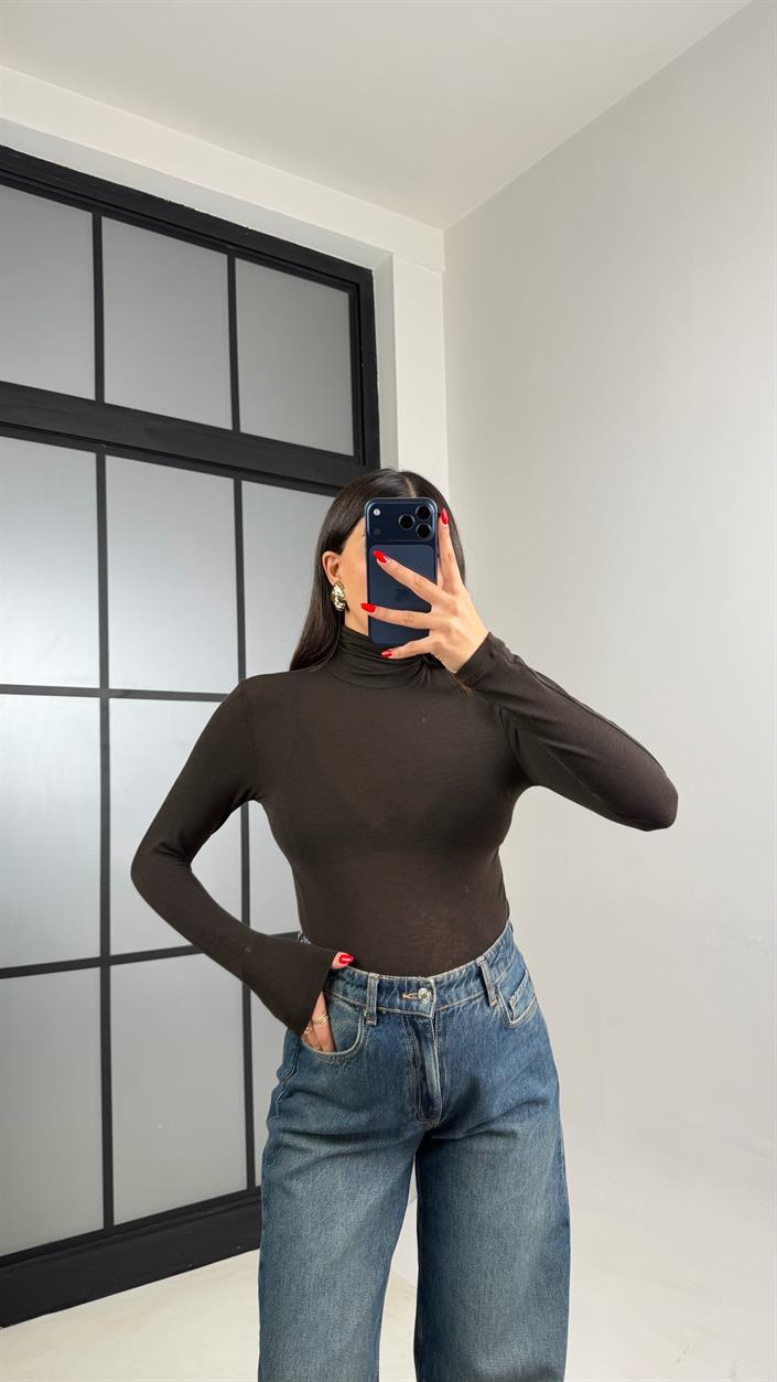 Acı Kahve Transparan Boğazlı Bluz GAUS-01061