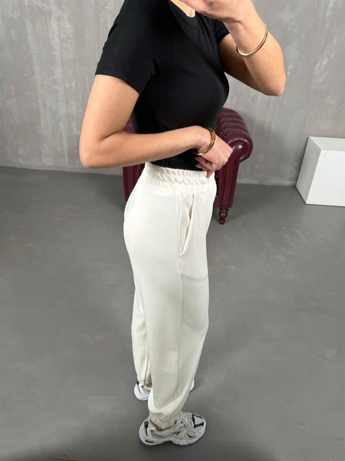 İsolde Ekru Paça Lastikli Premium Modal Kumaş Pantolon