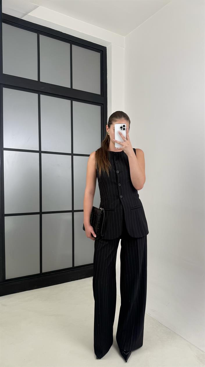 Siyah Çizgili Yelek Pantolon Kumaş Takım GAUS-00495