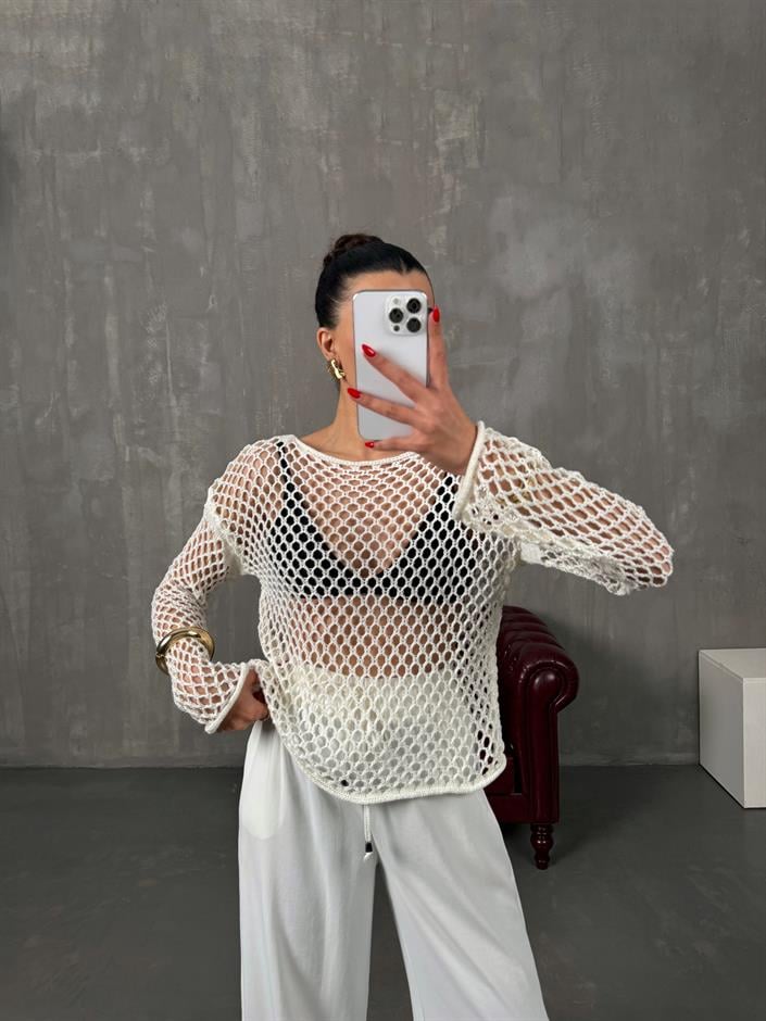 Gela Beyaz Ajurlu Triko