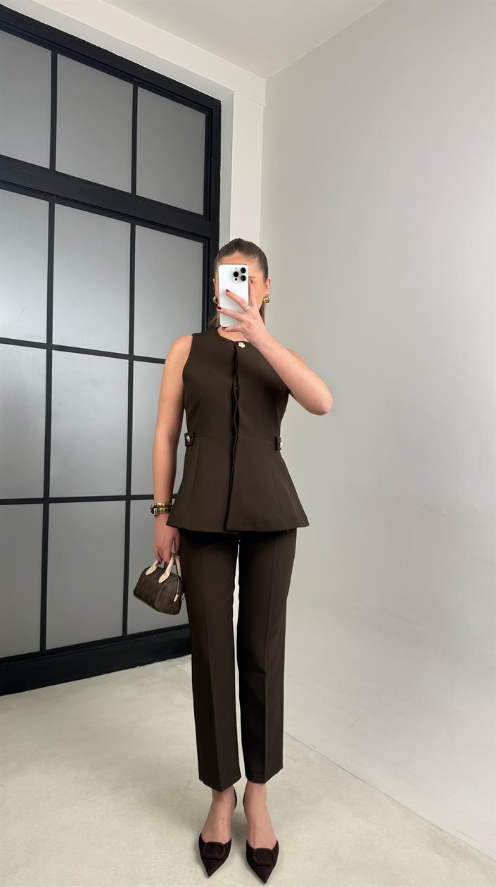 Acı Kahve Düğme Detaylı Yelek Pantolon İkili Premium Takım GAUS-00987