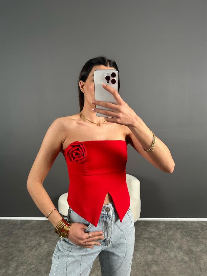 Kırmızı Gül Detaylı Arkası Fermuarlı Straplez 