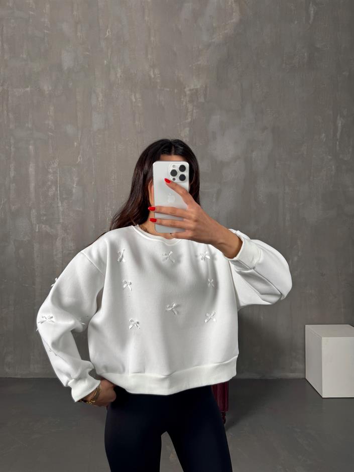 Beyaz Fiyonk Detaylı Şardonlu Sweat