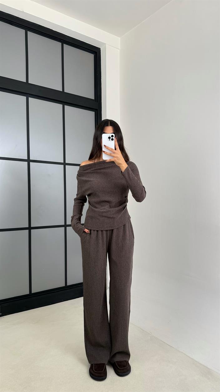 Vizon Asimetrik Yaka Bluz Beli Lastikli Pantolon İkili Gofre Kumaş Takım GAUS-00170