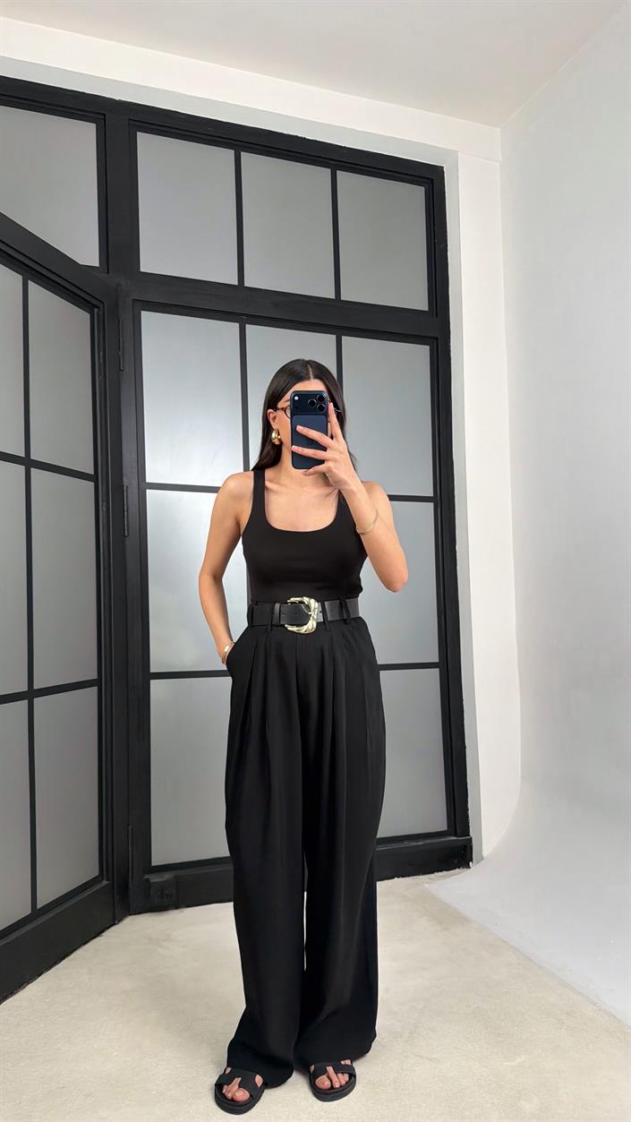 Siyah Kemerli Geniş Paça Pantolon GAUS-01339