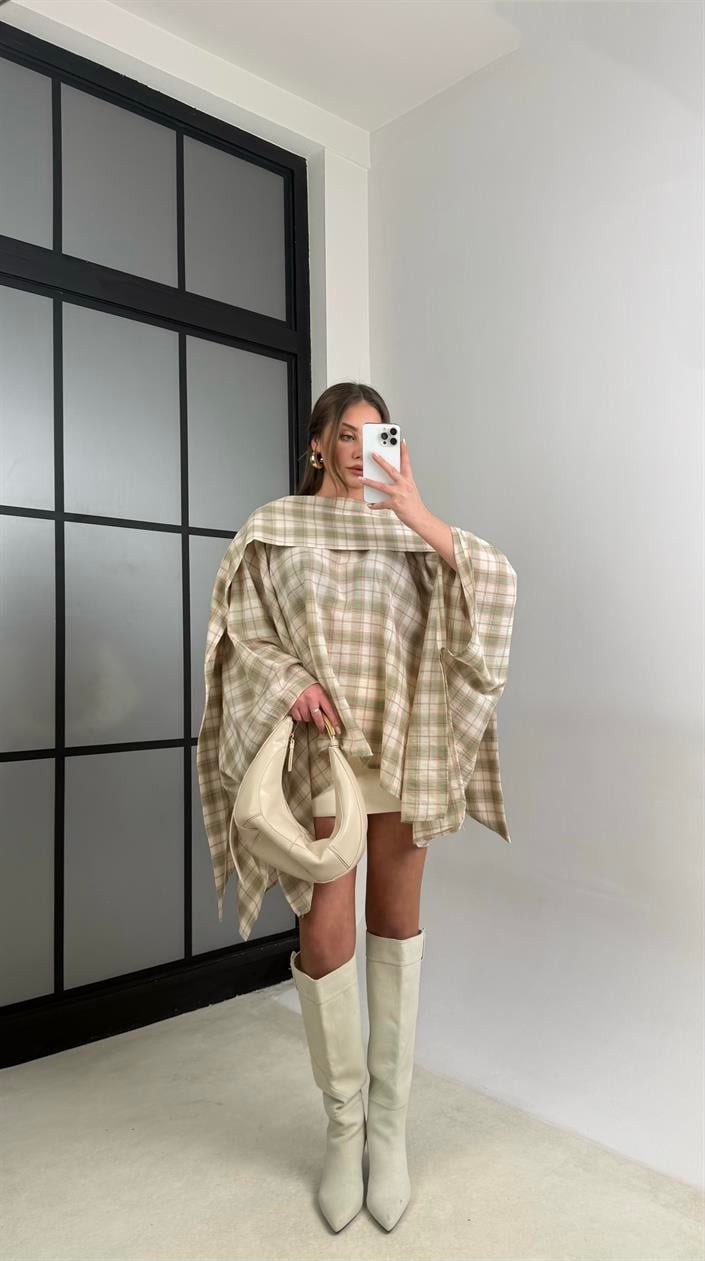 Yeşil Ekose Desenli Şal Detaylı Pelerin Panço GAUS-01153