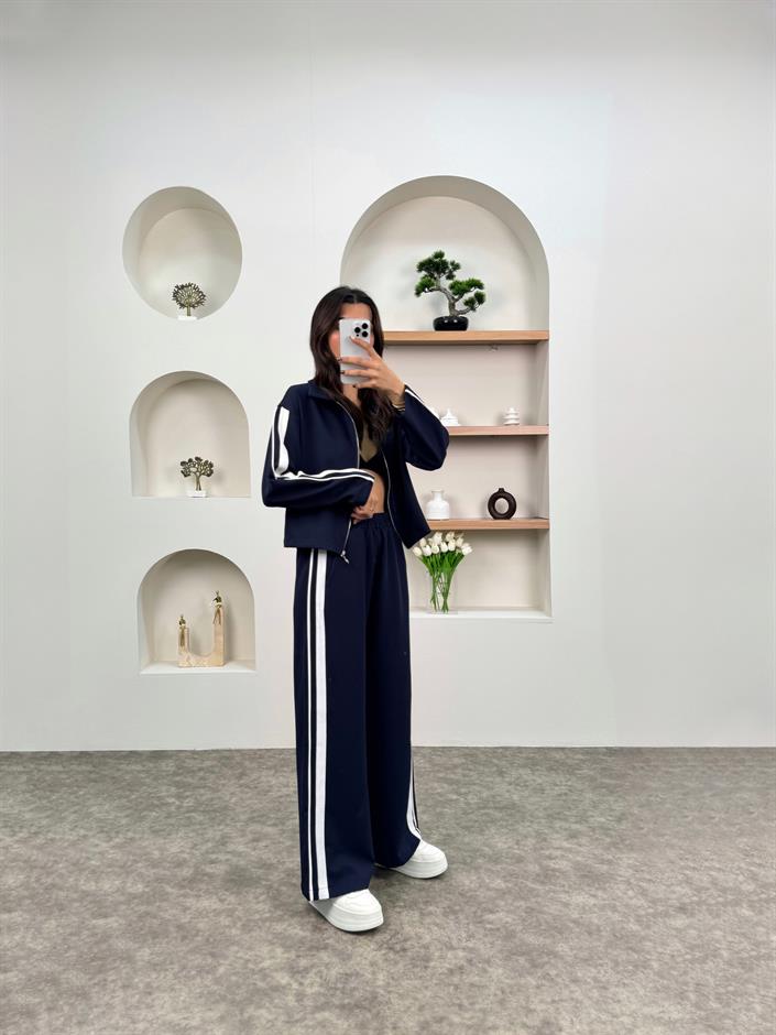 Ena Lacivert Çizgili ZR Model Fermuarlı Takım