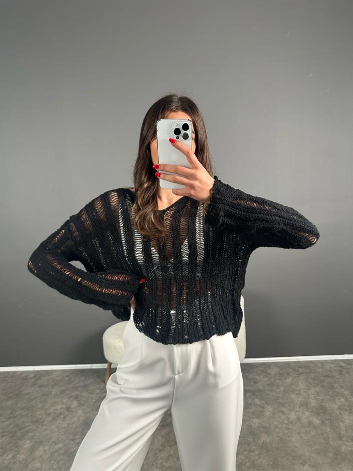 Siyah V Yaka Ajurlu Triko 