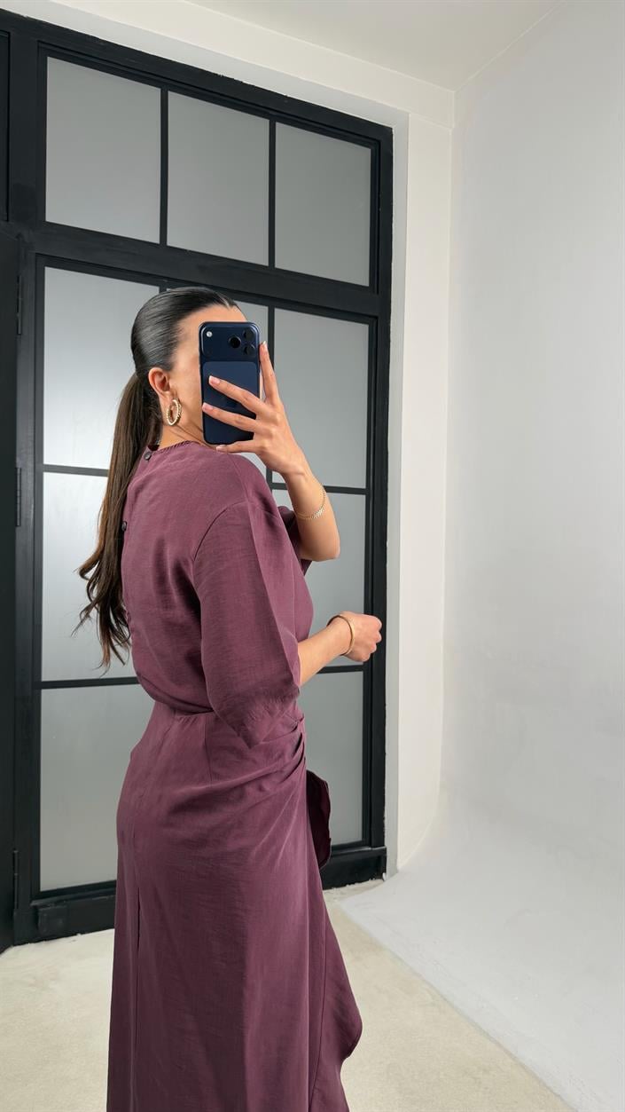Mürdüm Yırtmaç Detaylı Tencel Elbise GAUS-01405